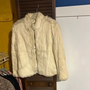 Elegant vintage  Cream Fur Jacket
